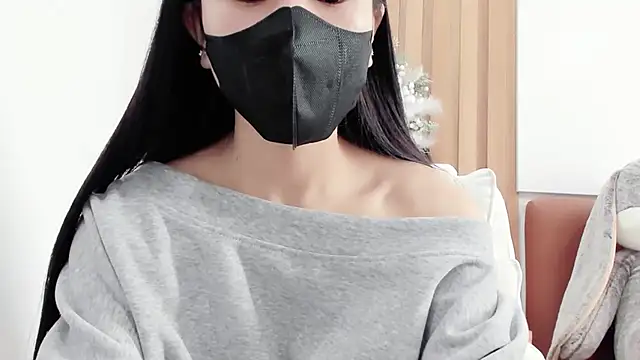 Lita-Julia online show from 03.20.25