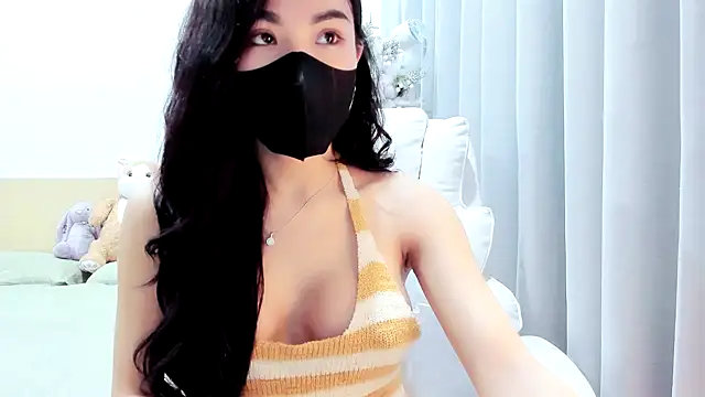 Snapshot of Lita-Julia chatting on 02.26.26 Lita-Julia online show from 02.26.26