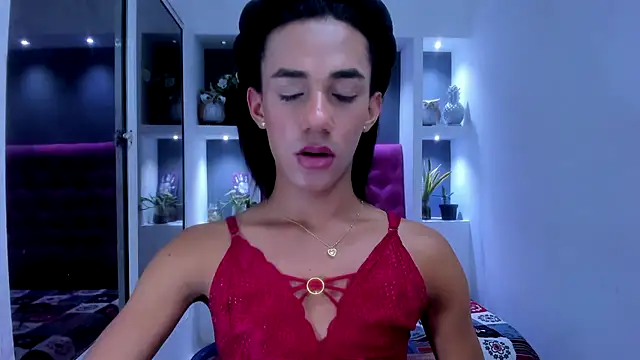 KatrinaQueen1 online show from 02.17.25