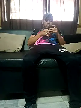 robertguada online show from 04.13.26