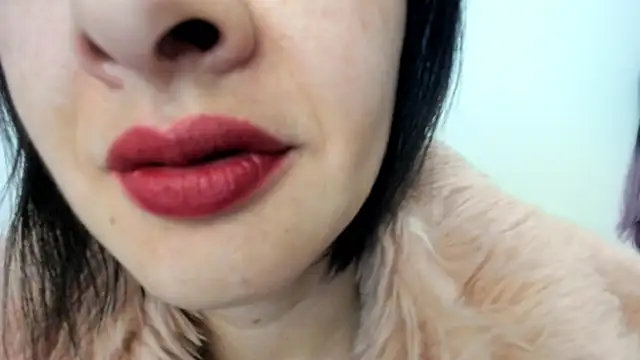 queen fetish online show from 01.24.25