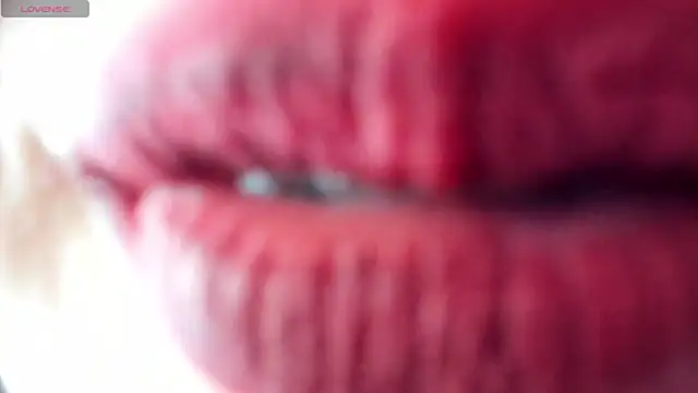 queen fetish online show from 02.12.25