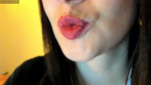 queen fetish online show from 10.25.25