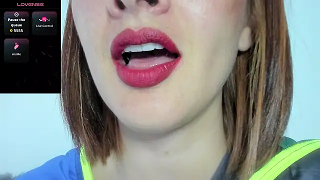 queen fetish online show from 03.12.26