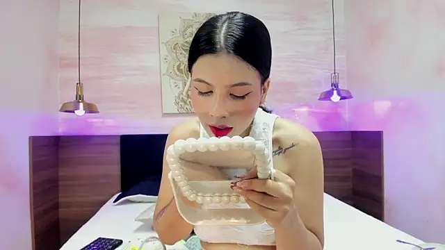 AnneDixie online show from 09.09.25