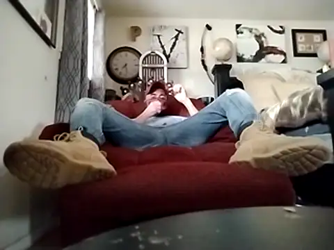 prettyboi6992 online show from 11.19.25