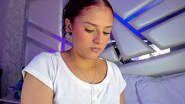 Miia002 online show from 09.24.25