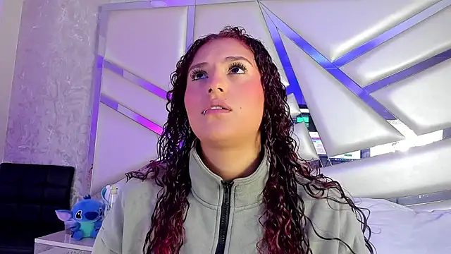 Miia002 online show from 09.30.25