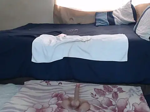 AdelaideT online show from 04.15.26