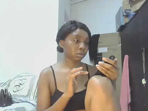 Snapshot of Sexxybella27 chatting on 03.05.26 Sexxybella27 online show from 03.05.26