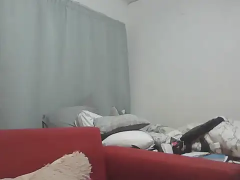 Snapshot of Sexxybella27 chatting on 03.25.26 Sexxybella27 online show from 03.25.26