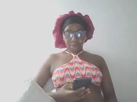 Snapshot of Sexxybella27 chatting on 04.19.26 Sexxybella27 online show from 04.19.26