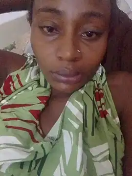 Snapshot of Naughtyy_xx chatting on 09.12.25 Naughtyy xx online show from 09.12.25