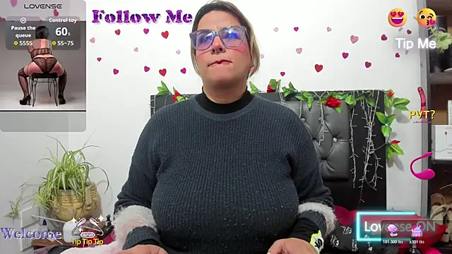 hazel 34 online show from 11.01.25