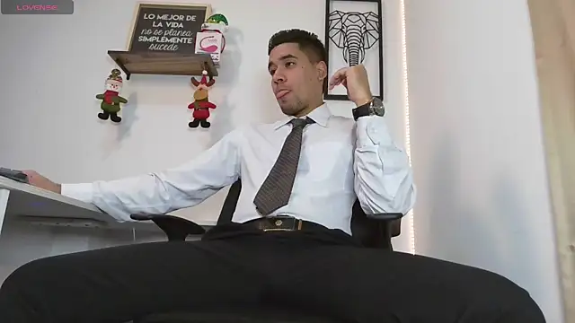 Thonydupont online show from 12.18.24