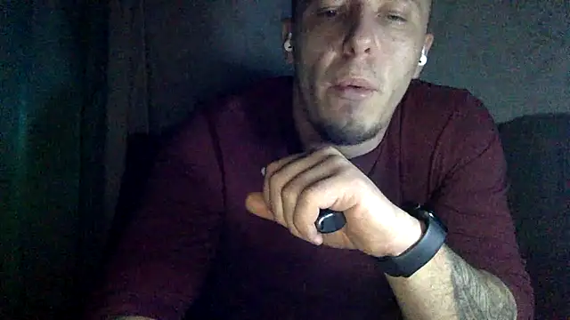 Snapshot of KristiDan chatting on 12.15.25 KristiDan online show from 12.15.25