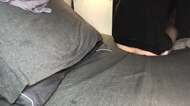 Thomas lovetolicku online show from 04.22.26