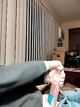 fukurbutt online show from 12.06.24