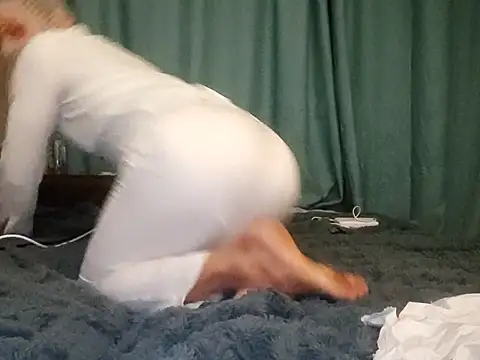 BigAssKi online show from 09.28.25