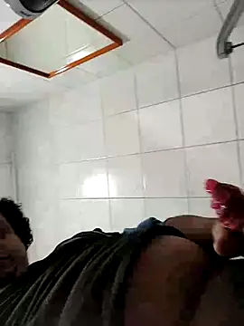 Snapshot of Martin29999 chatting on 02.18.25 Martin29999 online show from 02.18.25