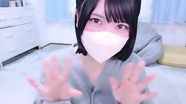 Snapshot of _HIKARU_ chatting on 03.31.26 HIKARU online show from 03.31.26