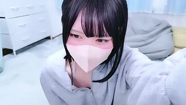 Snapshot of _HIKARU_ chatting on 03.31.26 HIKARU online show from 03.31.26