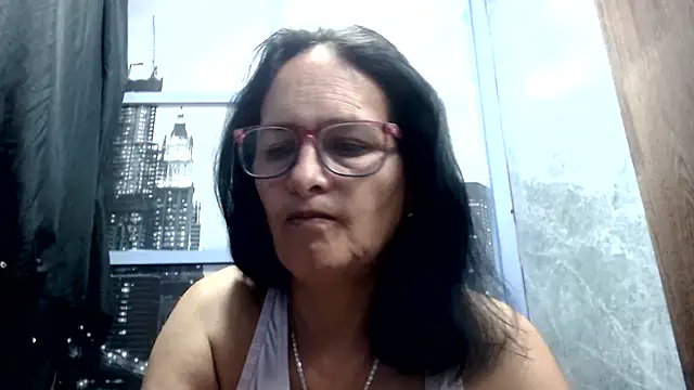 Snapshot of Nastylatinaxxx chatting on 06.27.26 Nastylatinaxxx online show from 06.27.26