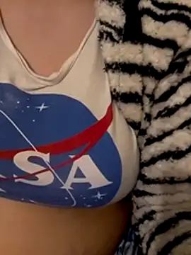 Snapshot of Zanoba-16 chatting on 03.07.26 Zanoba-16 online show from 03.07.26