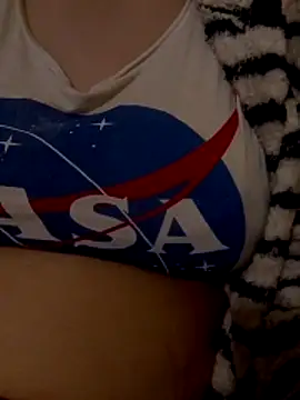 Snapshot of Zanoba-16 chatting on 03.11.26 Zanoba-16 online show from 03.11.26