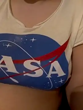 Snapshot of Zanoba-16 chatting on 03.29.26 Zanoba-16 online show from 03.29.26