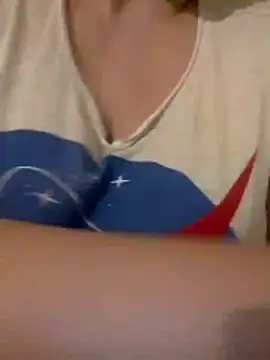 Snapshot of Zanoba-16 chatting on 03.30.26 Zanoba-16 online show from 03.30.26