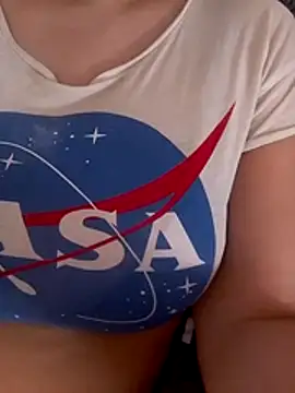 Snapshot of Zanoba-16 chatting on 04.04.26 Zanoba-16 online show from 04.04.26