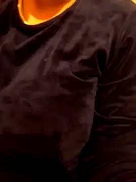 Snapshot of Zanoba-16 chatting on 04.05.26 Zanoba-16 online show from 04.05.26