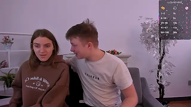 Snapshot of _Olli__Stiw_ chatting on 03.20.25 Olli Stiw online show from 03.20.25