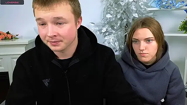 Snapshot of _Olli__Stiw_ chatting on 11.18.25 Olli Stiw online show from 11.18.25