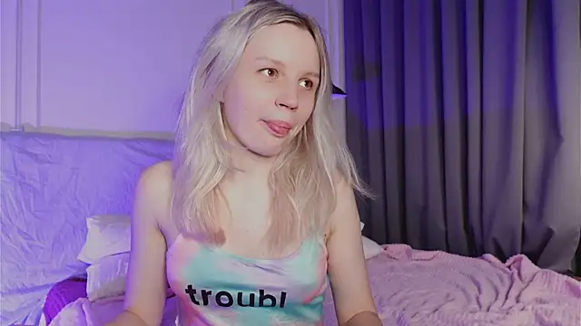 Beatrica Klein online show from 02.19.25