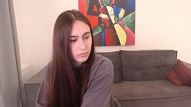 AliceKolltt online show from 02.13.25