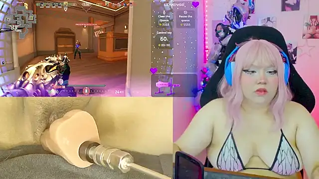 crystal7u7 online show from 11.23.25