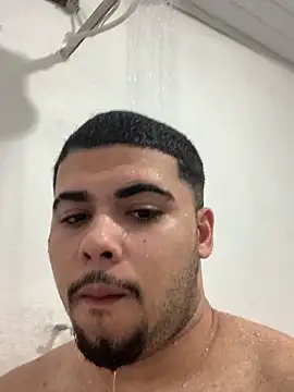 Snapshot of Casal_Safado_ chatting on 10.02.25 Casal Safado online show from 10.02.25