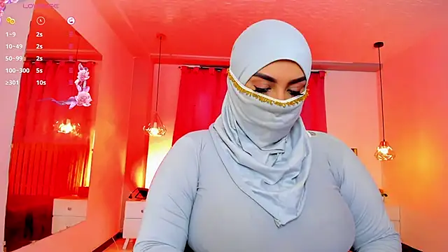 Snapshot of haddy_ss chatting on 12.23.24 haddy ss online show from 12.23.24