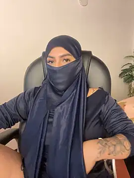 Snapshot of haddy_ss chatting on 11.19.25 haddy ss online show from 11.19.25