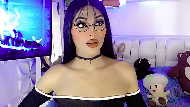 Snapshot of amal_baddell chatting on 03.20.25 amal baddell online show from 03.20.25