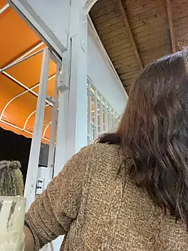 EmaSaenz online show from 01.30.25