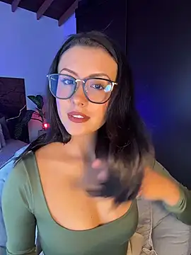 EmaSaenz online show from 09.27.25