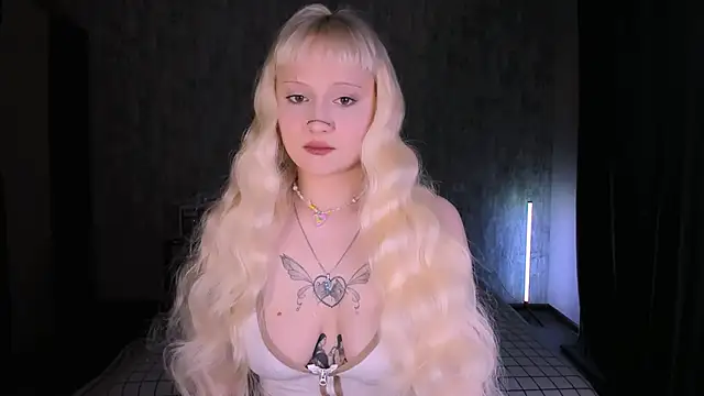 MariaMango online show from 11.10.25