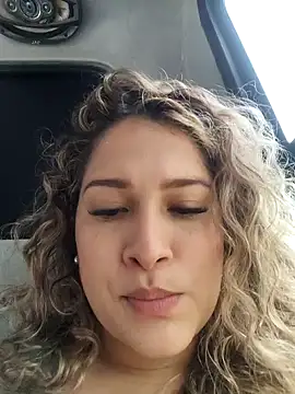 Sara smiiith211 online show from 01.27.25