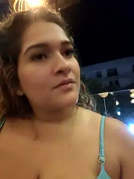 Sara smiiith211 online show from 03.20.25