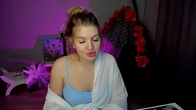 lily williamss online show from 09.28.25