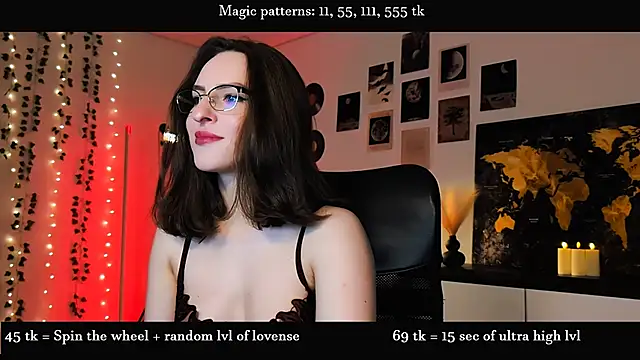 Snapshot of Alicia_x_art chatting on 06.05.26 Alicia x art online show from 06.05.26