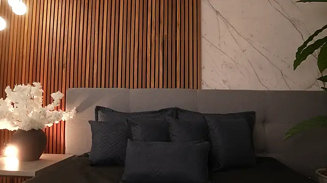 Amelia Rouse online show from 12.01.25